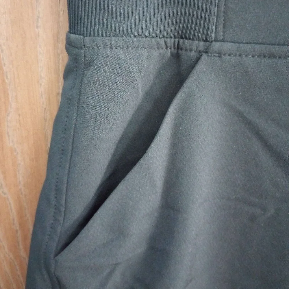 32 Degrees Cool Black Sports Skirt Size Small with Shorts and Pockets - Picture 3 of 5